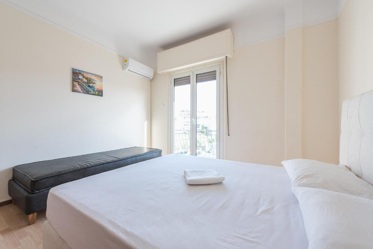 Super Paradise Apartments Atenas Exterior foto
